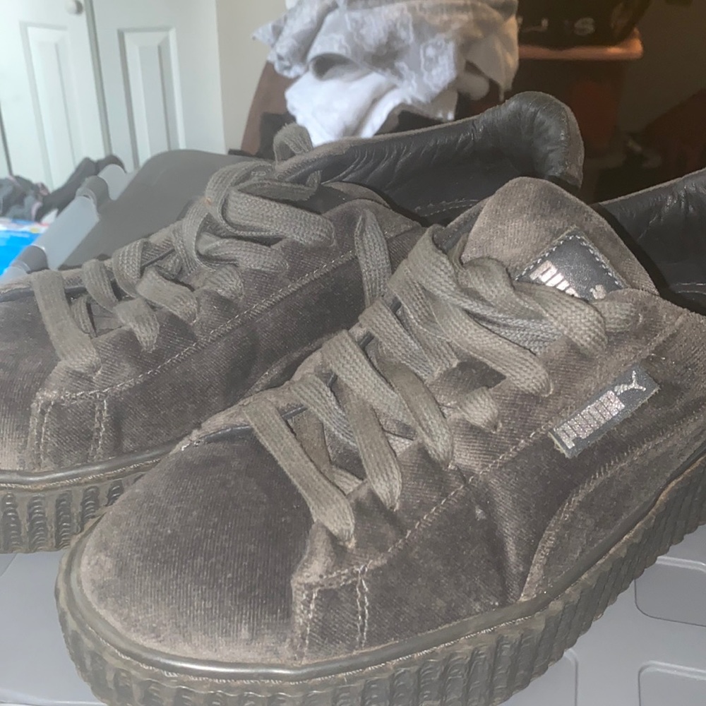 Rihanna fenty pumas